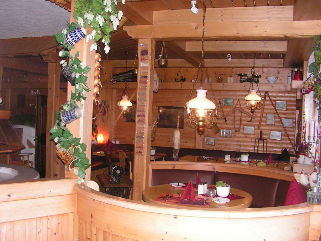 Hotel Sternen Lenzkirch Esterno foto