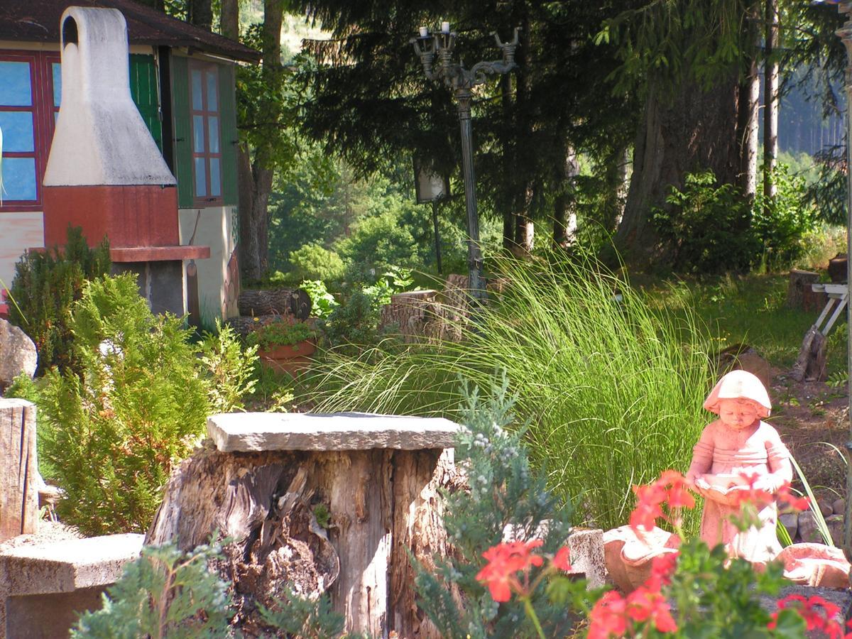 Hotel Sternen Lenzkirch Esterno foto